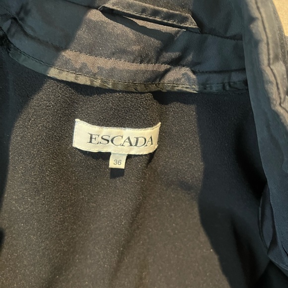 Jacket - Picture 2 of 3